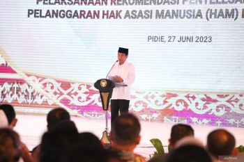 Presiden Jokowi meresmikan program penyelesaian pelanggaran HAM berat di Aceh