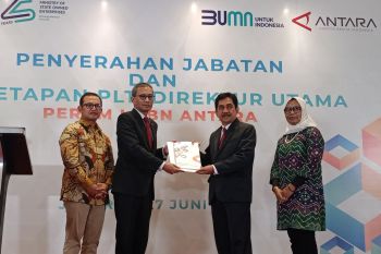 Dirut Perum LKBN Antara 2016-2023 Meidyatama Suryodiningrat resmi lepas jabatan