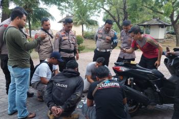 Penyelundupan 40 gram sabu ke Pulau Sumbawa digagalkan KPL Labuhan Lombok