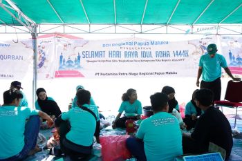 PT Pertamina salurkan 110 hewan kurban di wilayah Papua dan Maluku