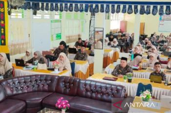 Dinkes Solok harapkan peran masyarakat jalankan program kesling