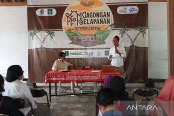 "Jagongan" memetakan masalah dan potensi pengelolaan sampah di DIY