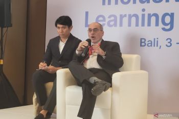 763 juta orang dewasa kekurangan literasi dasar digital, ungkap UNESCO