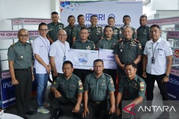 BRI salurkan gerobak BRILian pada PKL binaan Korem 032/WB