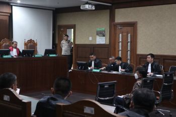 Pengacara: Kerugian negara tak valid karena proyek BTS 4G berlanjut