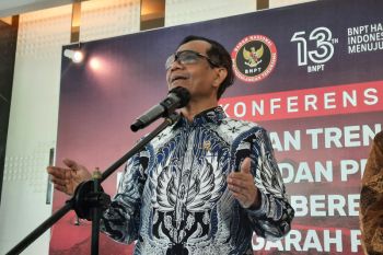Mahfud MD mengingatkan bahaya ancaman serangan ideologi terkait terorisme