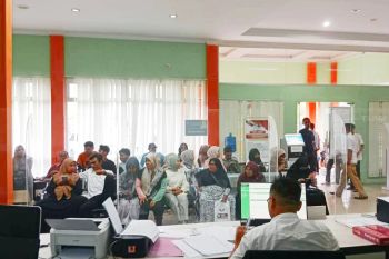 Perekaman data-pencetakan KTP elektronik di Pasaman Barat meningkat