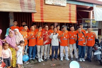 Bupati lepas tim sepakbola remaja Tarusan ke Liga Top Score U-18