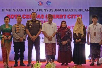Pemkab Buleleng buat rencana induk kota cerdas bersama Kominfo