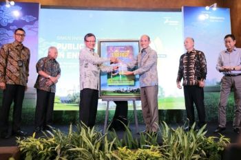 Hadiri peluncuran Buku Karya Arcandra Tahar, Dirut PLN: "Sangat strategis dan mudah dimengerti"