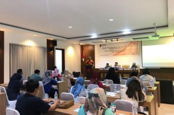 Disperindag Palu fasilitasi 100 IKM dapat sertifikat halal