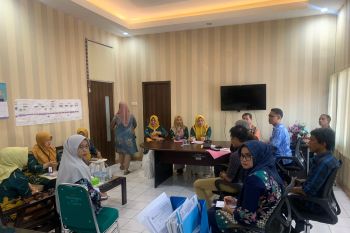 Sosialisasi Program GESIT di Pesisir Selatan, IWAPI sabangi Diskominfo