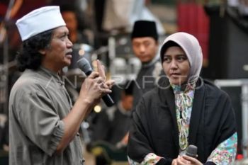 Begini kondisi terakhir kesehatan Cak Nun atau MH Ainun Nadjib