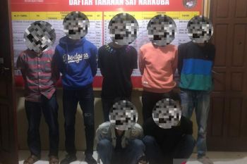 Polisi Bukittinggi tangkap tujuh pemuda konsumsi ganja di ruang belajar SD