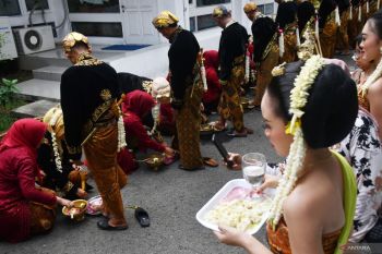 Ketahui istilah "Catur Wedha" sebagai nasihat rumah tangga adat Jawa