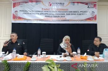 Bawaslu Kota Solok ingatkan parpol perbaiki berkas syarat bacaleg