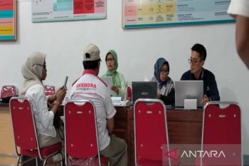 KPU Kulon Progo menerima perbaikan dokumen bacaleg dari sembilan parpol