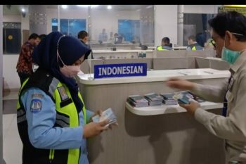 Kemenkumham evaluasi pelayanan  paspor Debarkasi Haji Palembang