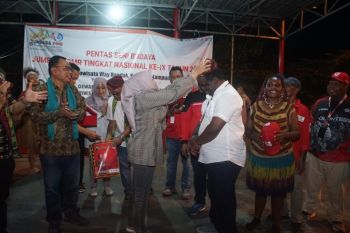 Ketua PMI Lampung Selatan hadiri pentas seni Jumbara bersama kontingen Kaltim dan Papua