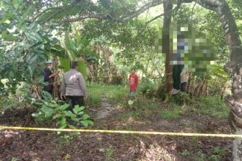 Seorang pria tewas tergantung di kawasan sebuah rumah sakit
