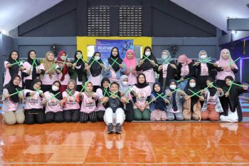 Srikandi Ganjar DIY gelar pelatihan olahraga pound fit bareng milenial