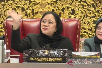 Lingkungan untuk anak masih tak aman, beber Ketua DPR RI