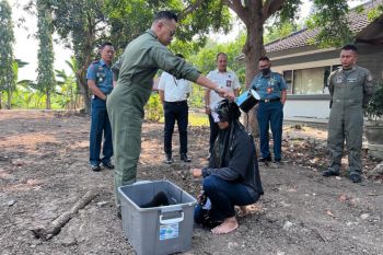 Lettu Sri Utami jadi kapten pilot heli wanita pertama Puspenerbal