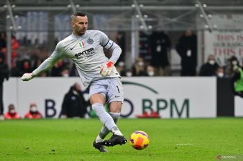 Samir Handanovic resmi tinggalkan Inter Milan
