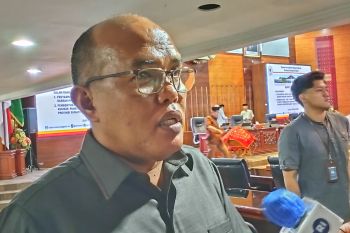 DPRD minta Pemprov Sumbar perbaiki kelemahan realisasi PAD