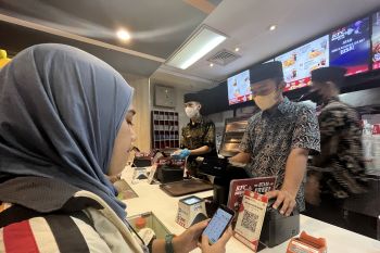 BI Kepri pastikan konsumen tak dikenakan biaya MDR QRIS