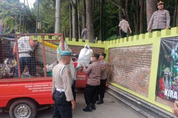 Polres Magelang Kota gelar kegiatan peduli lingkungan di Gunung Tidar