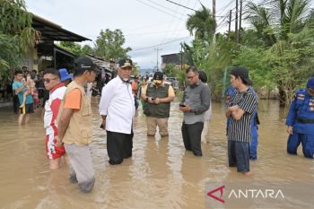 Empat orang meninggal dalam musibah banjir dan longsor di Sumbar