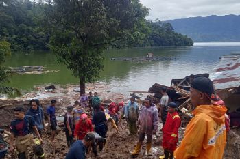 BPBD Agam: 21 kepala keluarga di Tanjung Raya mengungsi dampak longsor