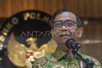 Mahfud MD: Usulan tunda Pilkada 2024 tidak relevan