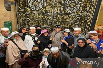Jamaah haji Sultra mengunjungi Museum Al Amoudi di Arab Saudi