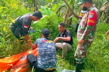 Tim SAR gabungan evakuasi jasad warga diterkam buaya di Sungai Cilemer Pandeglang