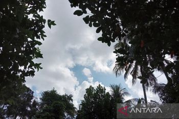 Cuaca sebagian besar Indonesia, termasuk Lampung cerah berawan pada Rabu