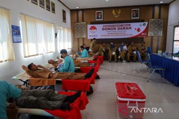 Kejari  Batang-Paguyuban Sang Pamomong selenggarakan donor darah