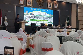 Gubernur Sumbar: Belajar agama secara kontinu sejak kecil hingga tua