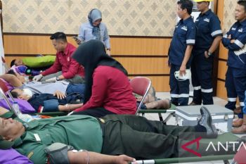 PT Timah dan PMI Karimun gelar donor darah massal