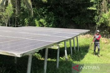 Warga Krincing mengairi sawah dengan manfaatkan pompa  energi surya