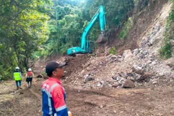 Pemprov Sulsel melanjutkan pembangunan jalan dan jembatan di Selayar