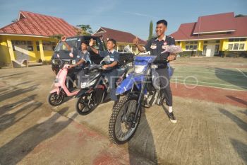 Presiden Berikan Bantuan Kendaraan