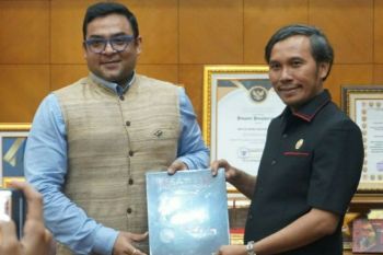 Ketua DPRD bahas harga pinang Jambi bersama Konjen India