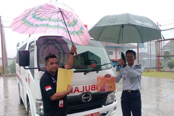 Rutan Kotabumi terima bantuan satu unit ambulans dari Ditjen Pemasyarakatan Kemenkumham
