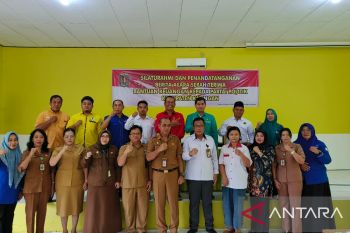 Pemkab Katingan serahkan bantuan keuangan untuk 10 parpol