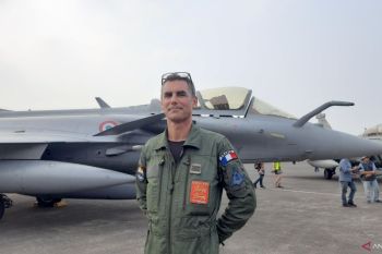 Pilot jet tempur Rafale sebut lalu lintas udara Jakarta sangat padat