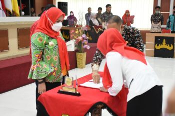Pemkot Bandarlampung lantik 304 guru PPPK