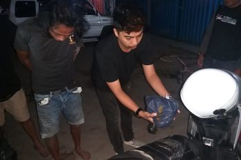 Bawa setengah kilogram ganja, warga Labuhan Haji ditangkap di Paokmotong