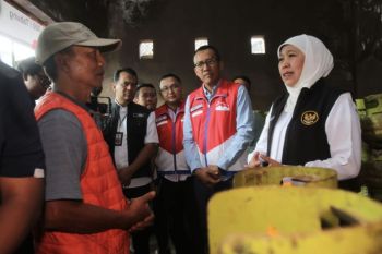 Gubernur cek ketersediaan elpiji tiga kilogram di Kota Batu